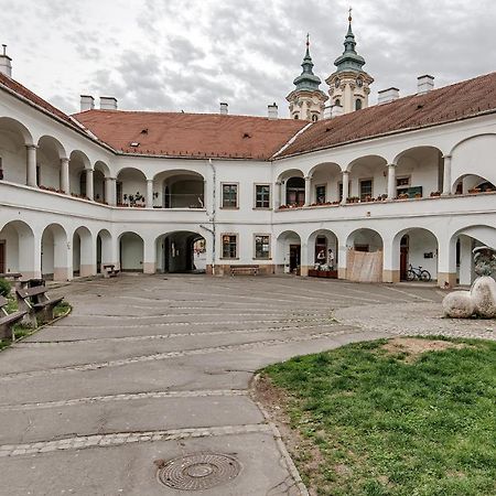 Arany Csillag Apartman Eger Exterior foto